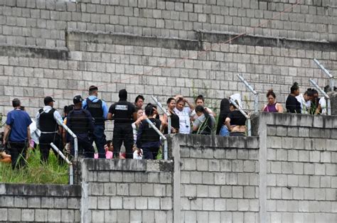 Al menos 46 personas muertas por revuelta en cárcel de mujeres en Honduras